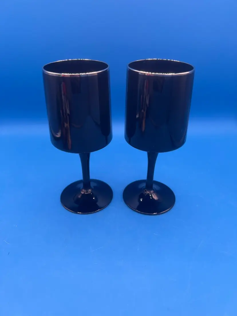 2 Lenox Venture Black Platiinum Rimmed Wine Glasses Vintage EUC