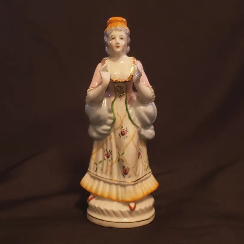 Female Ceramic Porcelain Figurine - Made In Occupied Japan 7 1/2" tall Vintage