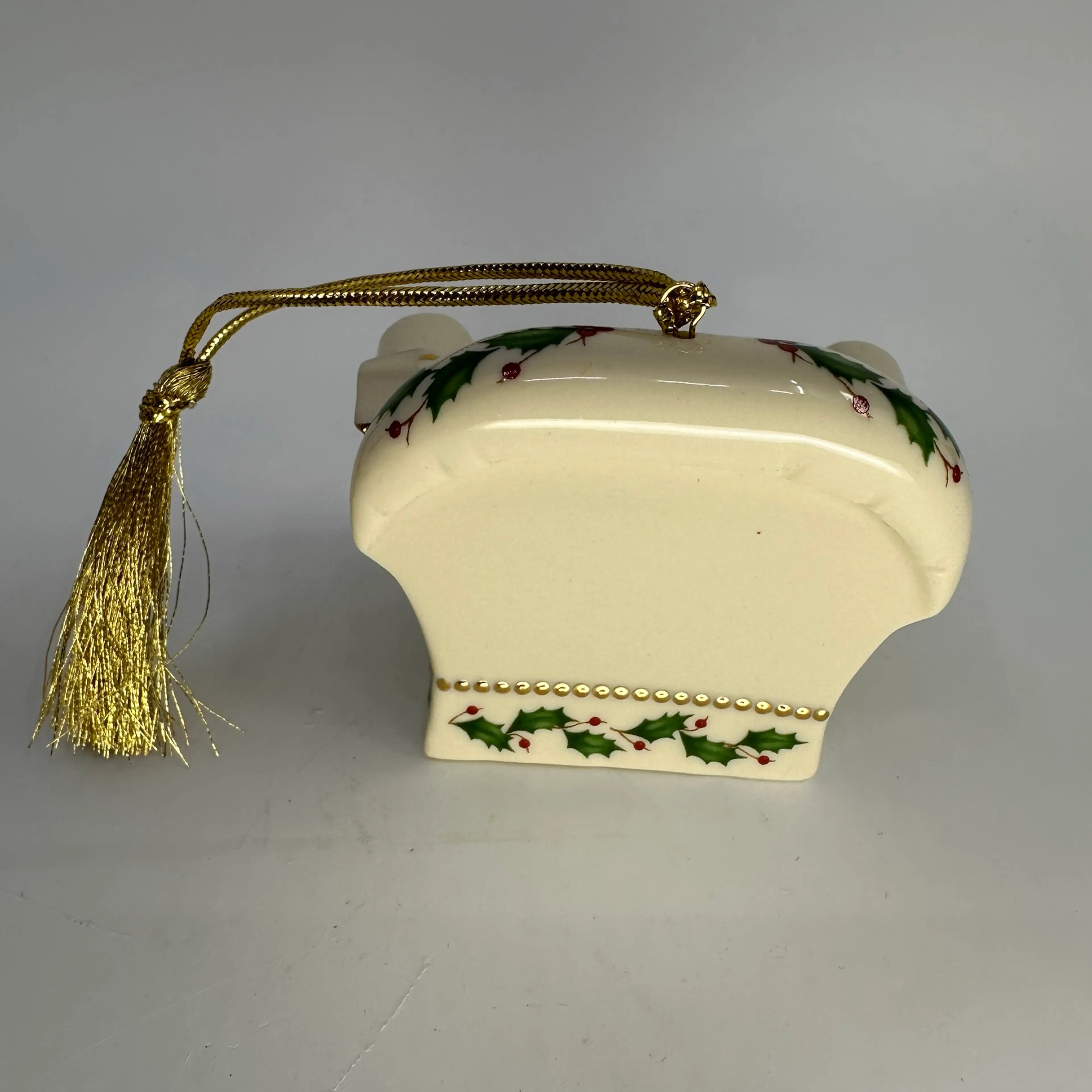 Image 3 of 4