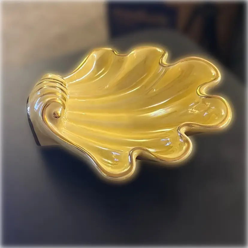 Iridescent Yellow Shell Trinket Dish / Standing Dish - 8β long, 7β wide, and 2.5β tall