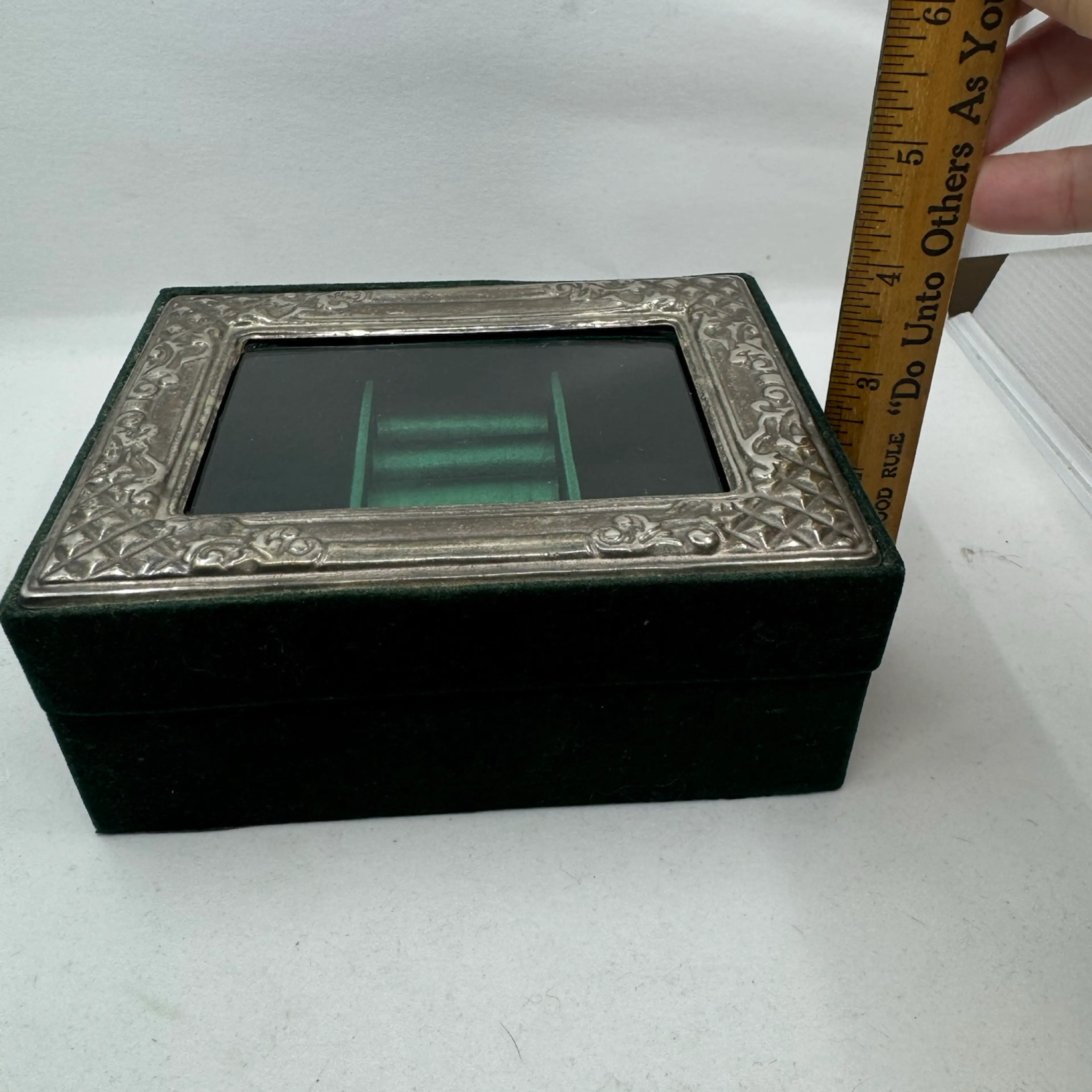Image 3 of 4