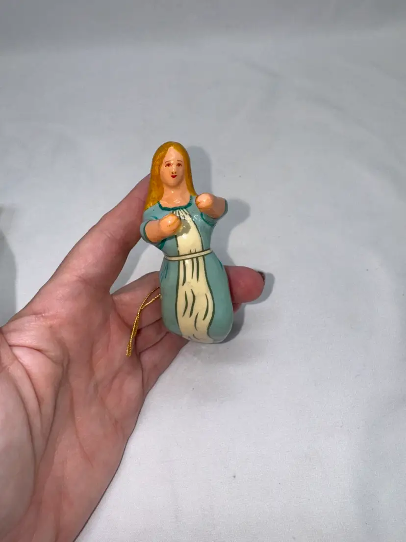 VTG Hand Made, Italian Papier Mache Angel
Ornament