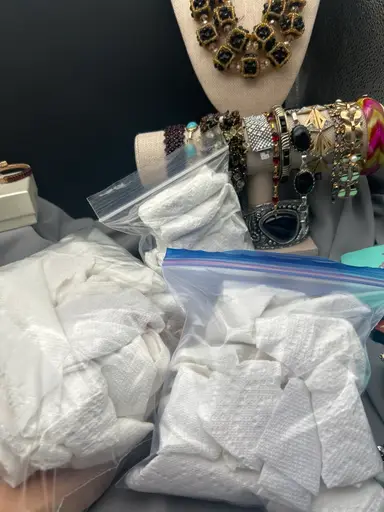 Let’s Finish Up Paper Towel Lady And Banger Bracelets!!