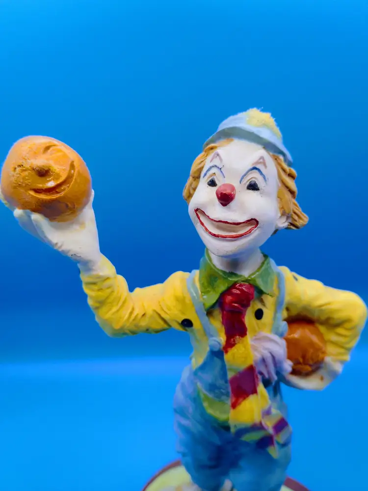 The Mirella Collection Clown with Pumpkin Heads vintage 1980s. Aka the Hobo Clown