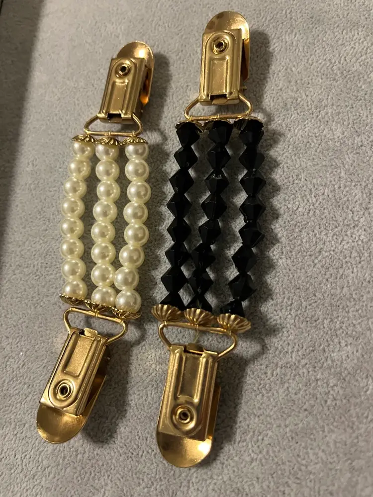 Set of 2 Vintage Cinch Clips