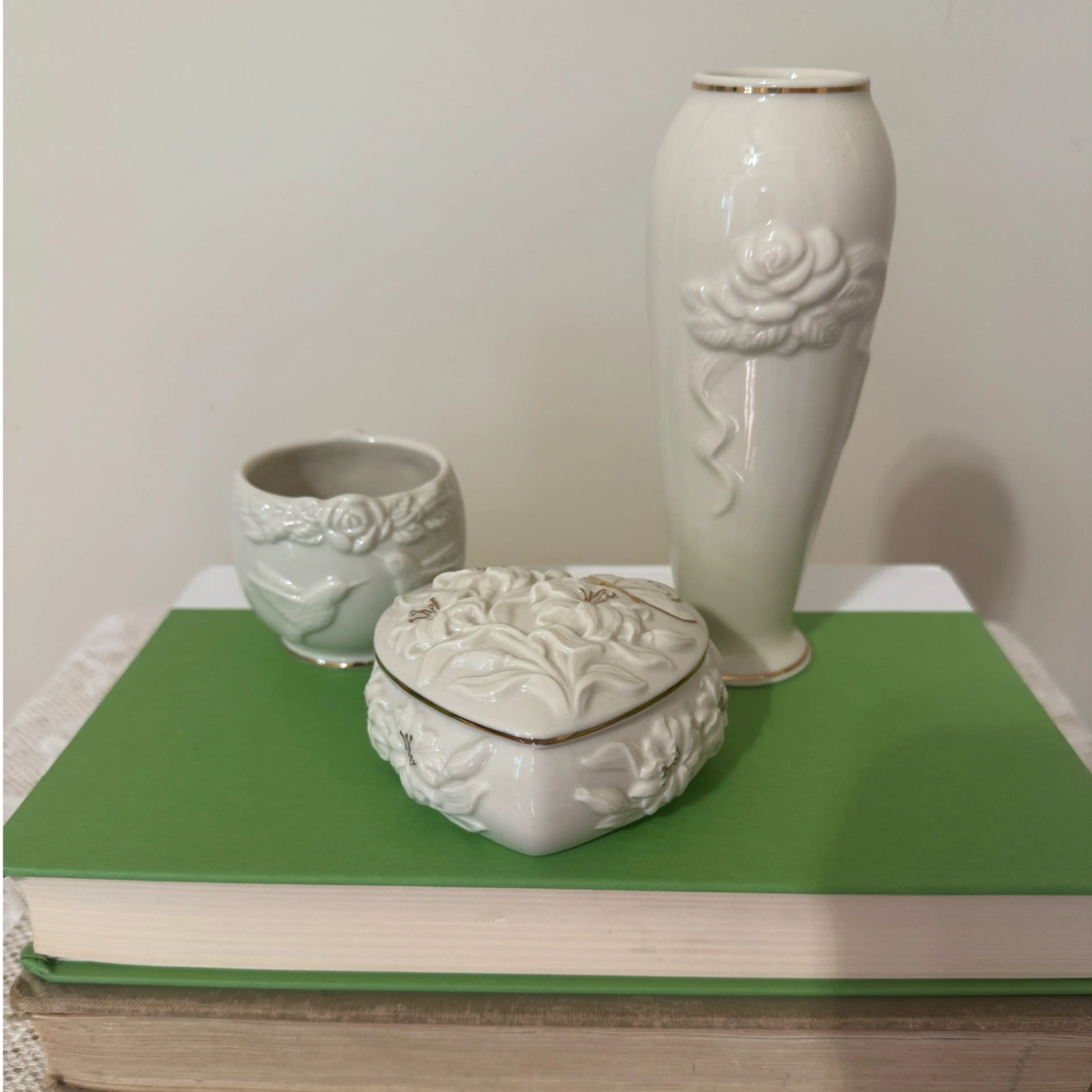 Image 1 of 8