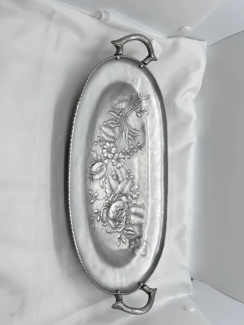 #2061B Vintage Forged Aluminum Serving Tray with Beautiful Rose Floral Design and Handles 
14 x 7" Made by Everlast