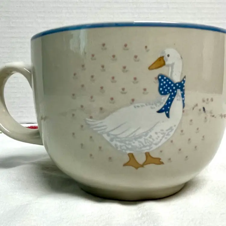 Vintage Tienshan white goose blue bow large stoneware mug