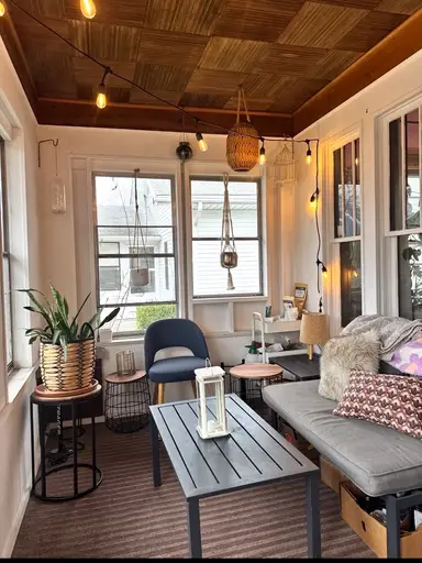 …We Chore! Sunroom Reset w Catie!