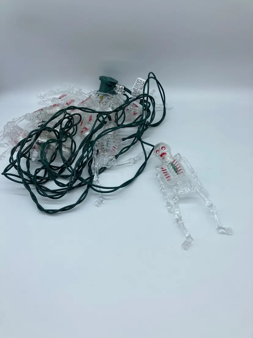 #01 - Vintage Skeleton Halloween 10 Green String Lights, Work