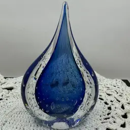 Marian Pyrcak Glass Teardrop Paperweight, Poland, 5.5