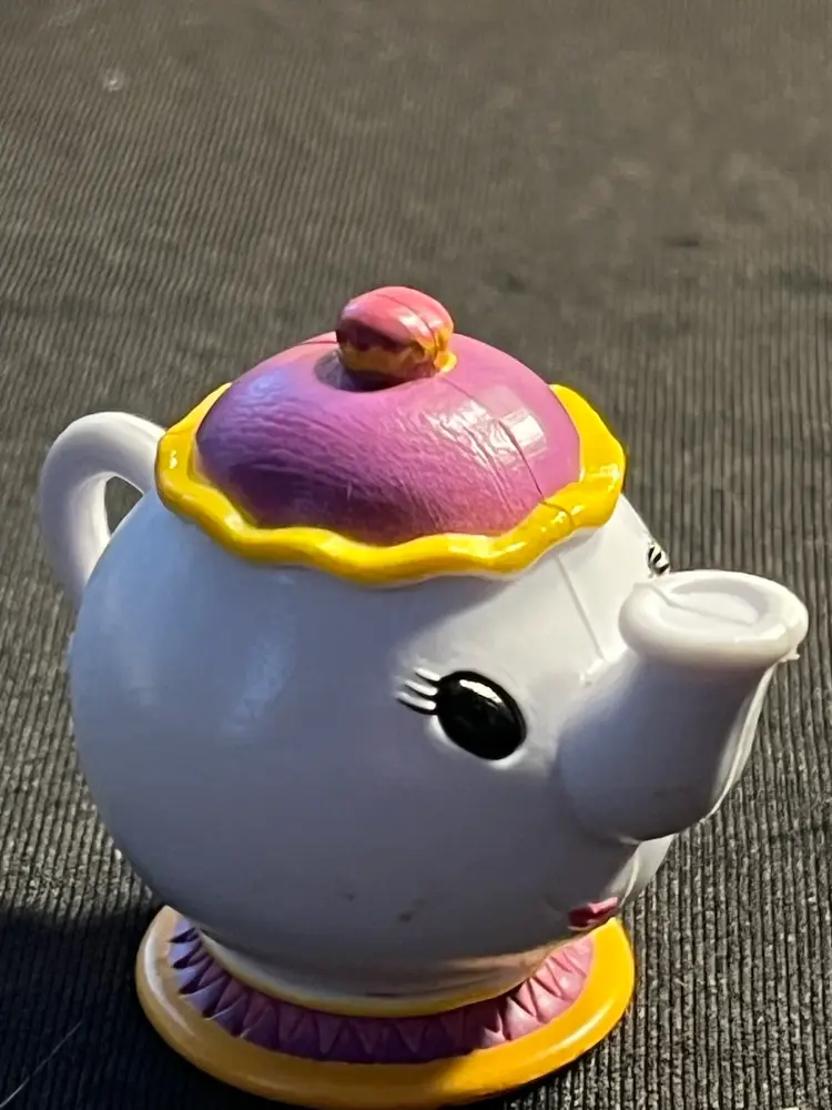 Sale! 25% off! Disney PVC Figurine Mrs Potts Teapot From Beauty And The Beast