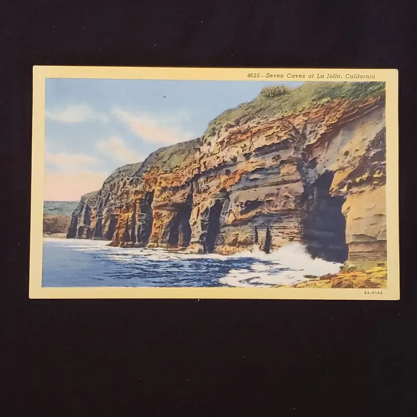 Postcard Seven Caves at La Jolla California unused unposted Vintage