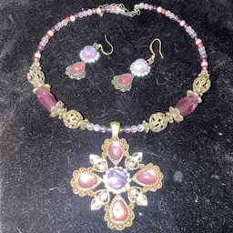 Purple victorian Necklace With Matching Earrings