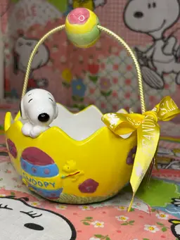 Snoopy Easter Candy Dish