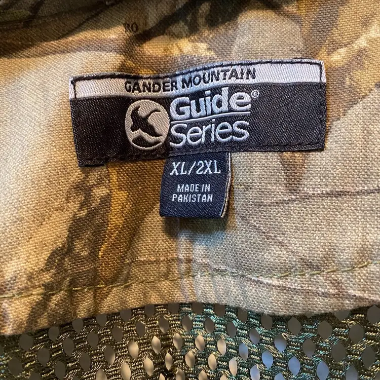 Realtree Guide Series XL/2XL hunting Vest