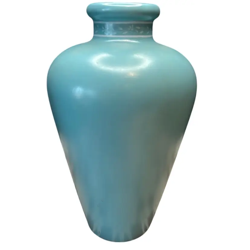 2009 Hallmark Crowning Touch Made In Japan Matte Blue 8x5 Vase