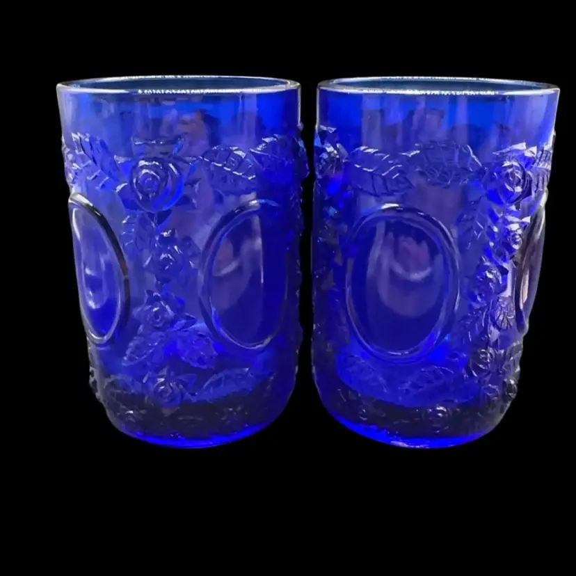 Cobalt blue rose glasses set