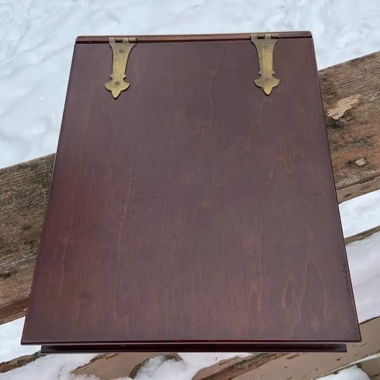 The Bombay Company 1995, Wooden Keepsake Box, Felt Lined, Two Compartments, Brass Hinges. Made In Taiwan. 12.5”x 9.25” x 1.75”.