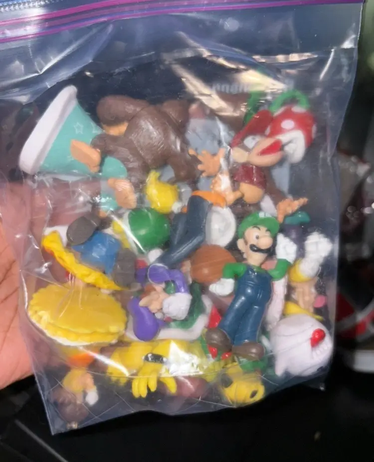 Mini Mario Figurines