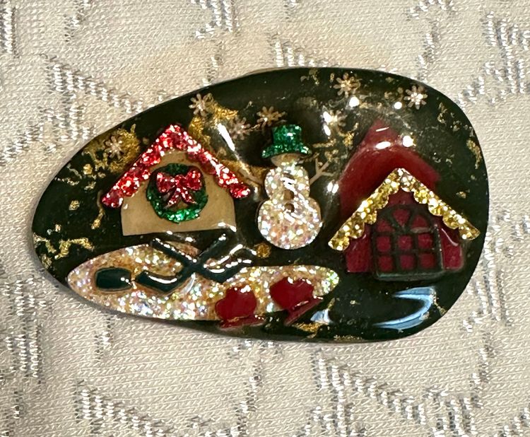 House Pin by Lucinda Christmas Smowman Hockey Pond Glitter