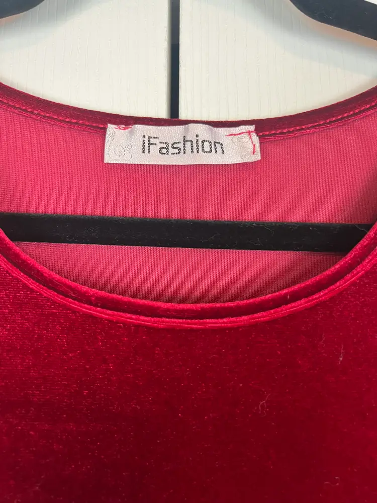 Red Velour Midi Dress Long Sleeve Fit & Flare Stretch Minimalist Small 6