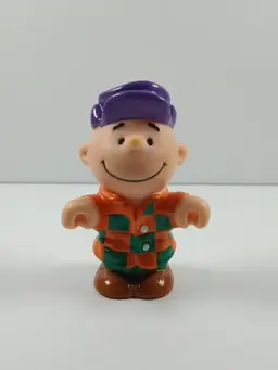 Peanuts Charlie Brown Figurine Purple Hat Orange Green Plaid Shirt Toy Figure