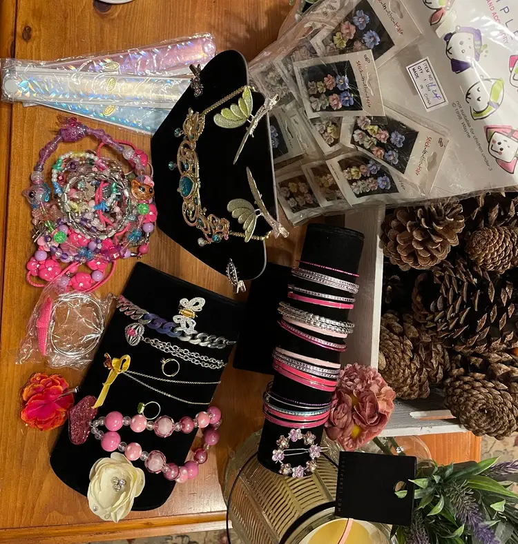 Children’s Jewelry Lot