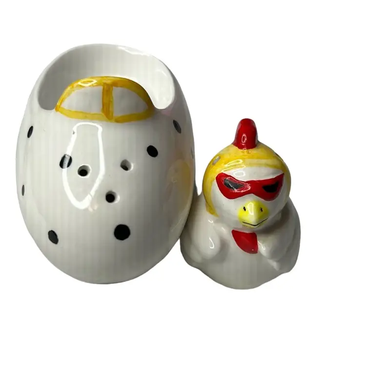 Cool Chick On Three Wheel Shakers