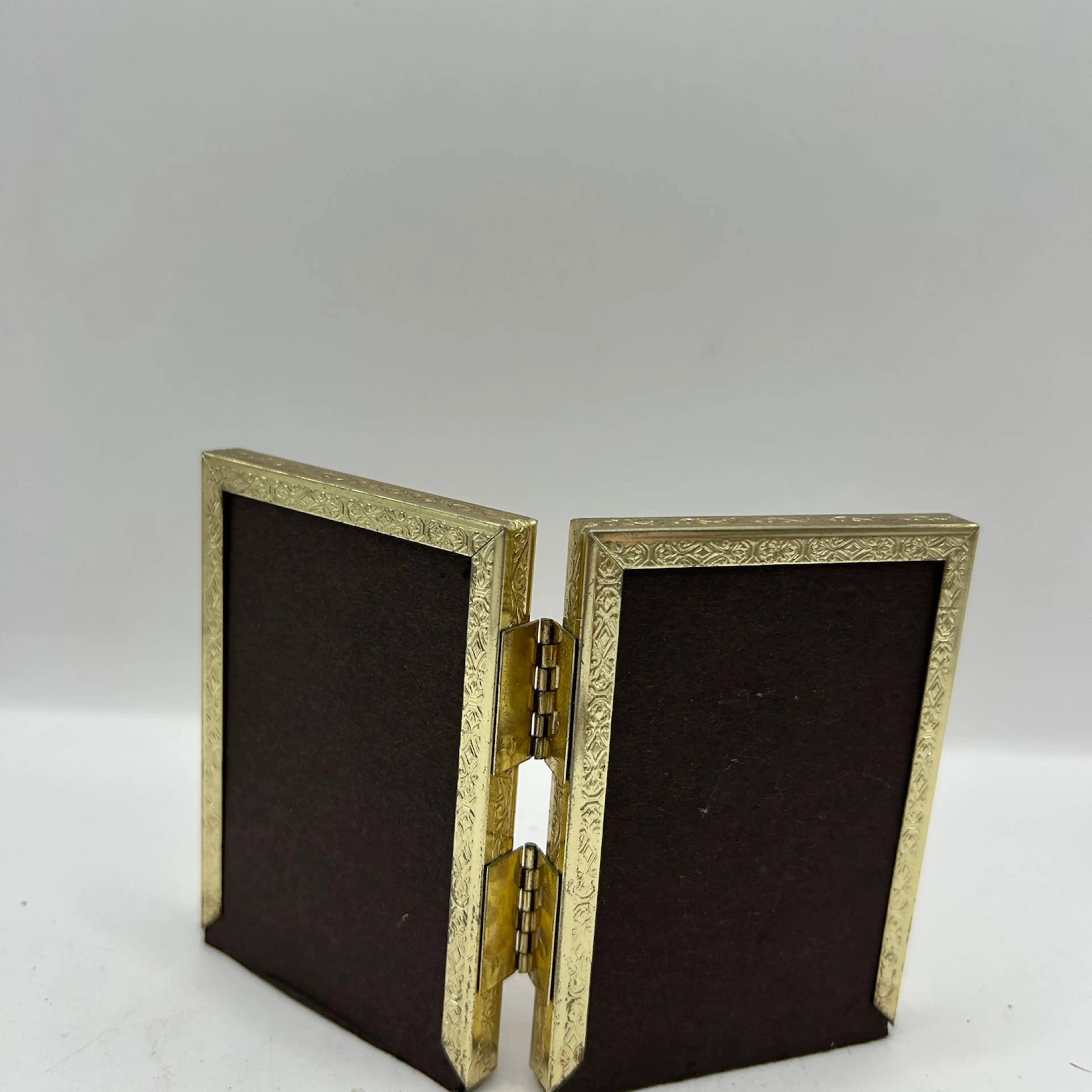 Image 2 of 2