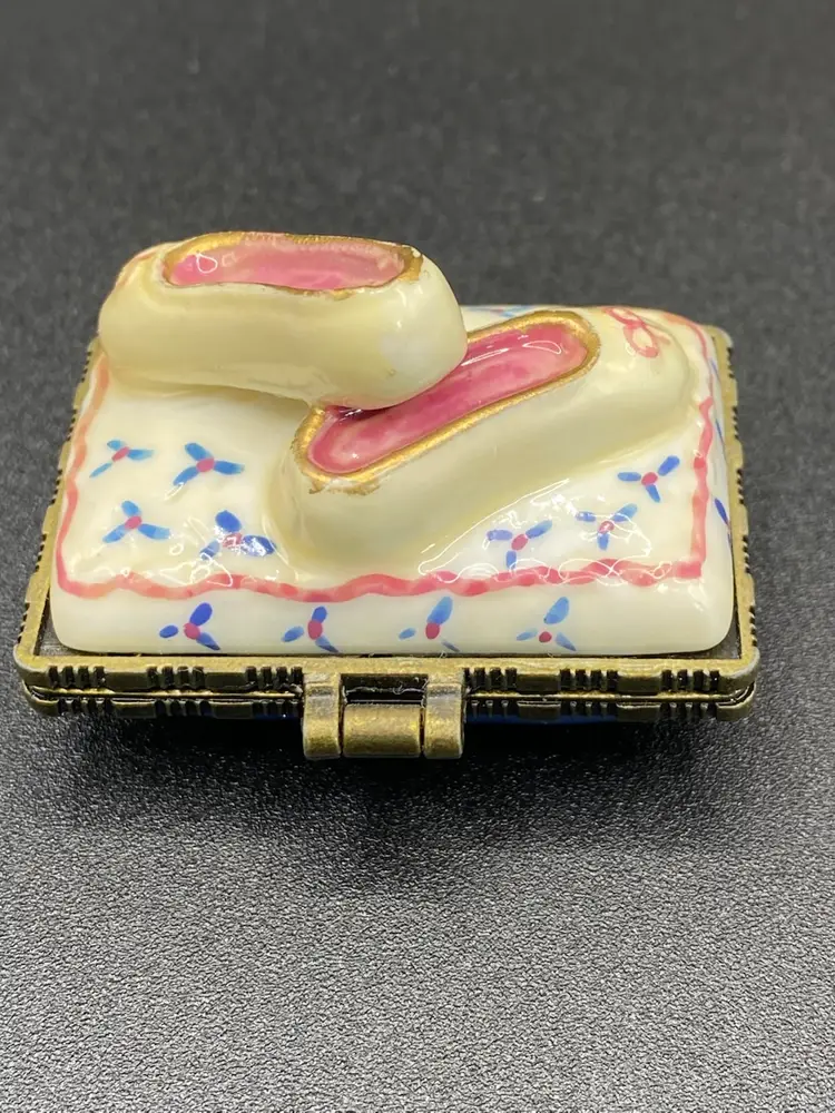 Vintage Porcelain Ballet Slippers Trinket Box
