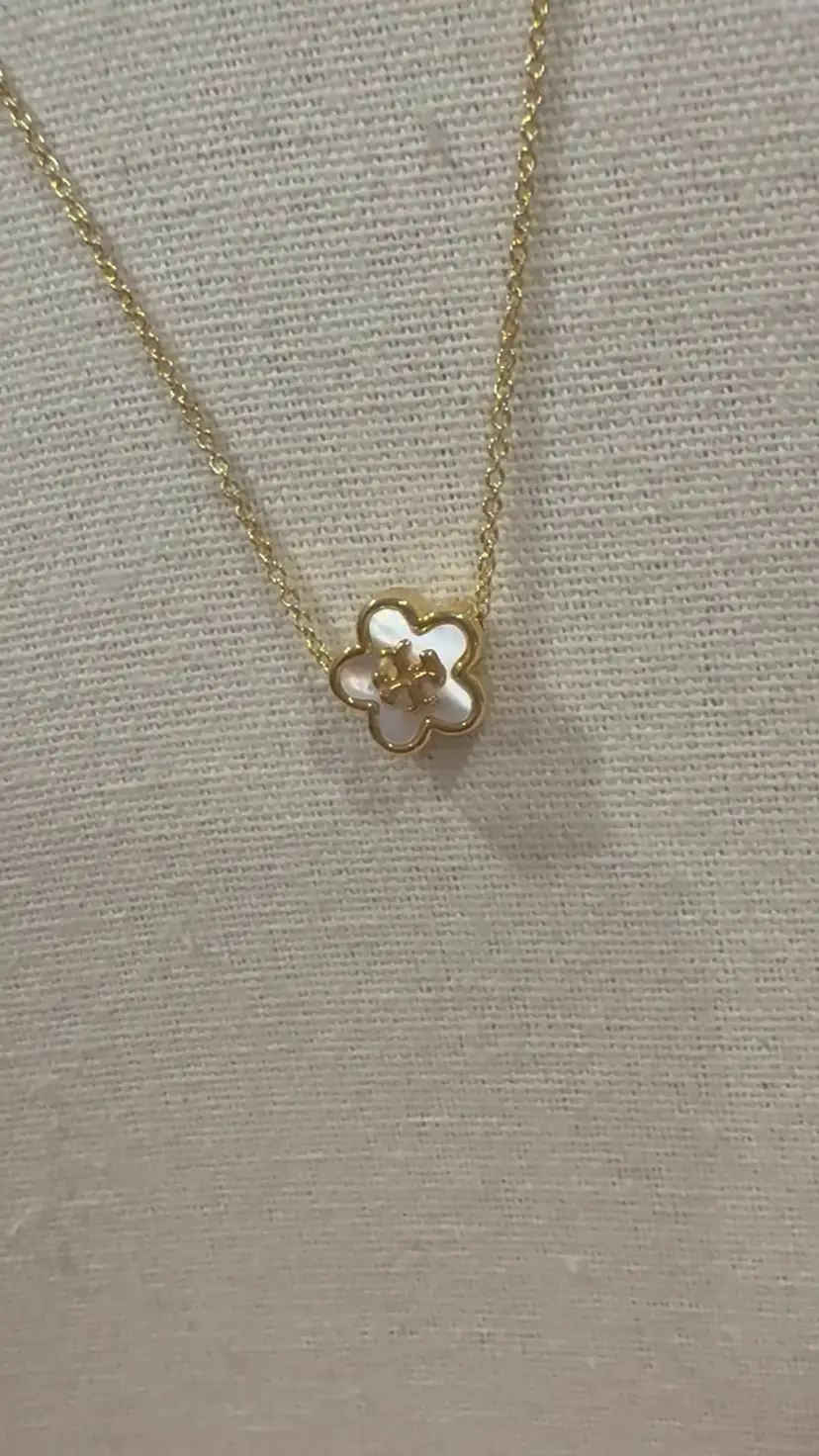 Torey Birch Necklace Pendant, White Mother Of Pearl Clover Gold 18 Inch Gift