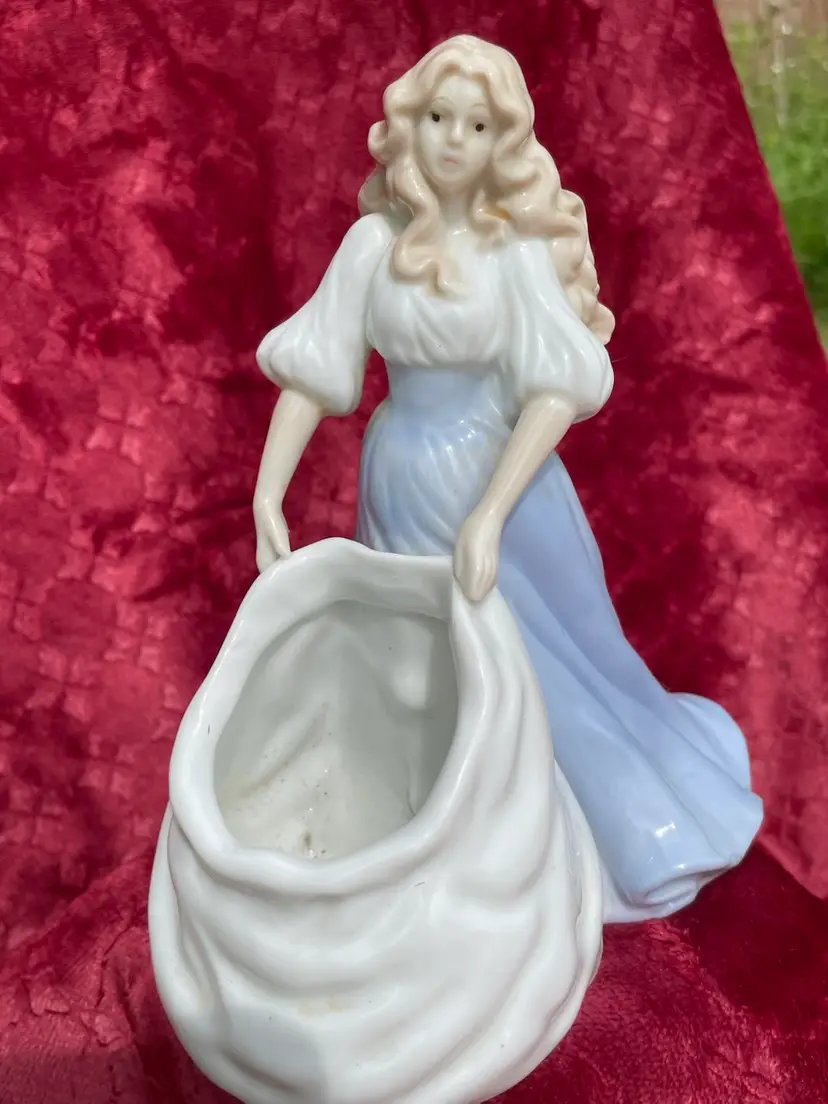 House Of Lloyd Woman In Blue Ceramic Dress