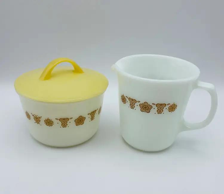 Vintage, Pyrex, Corning, NY USA, Gold “Butterfly” Pattern, Creamer & Covered Sugar Bowl. Nice Condition!