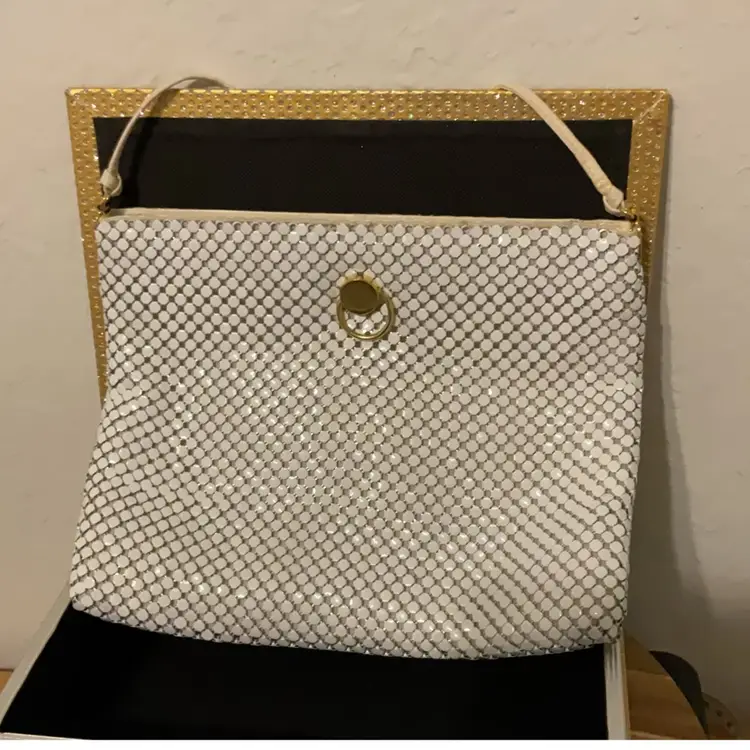 1970 Vintage White Metal Evening Purse