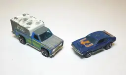Hot Wheels Redline Backwoods Bomb & Mighty Maverick