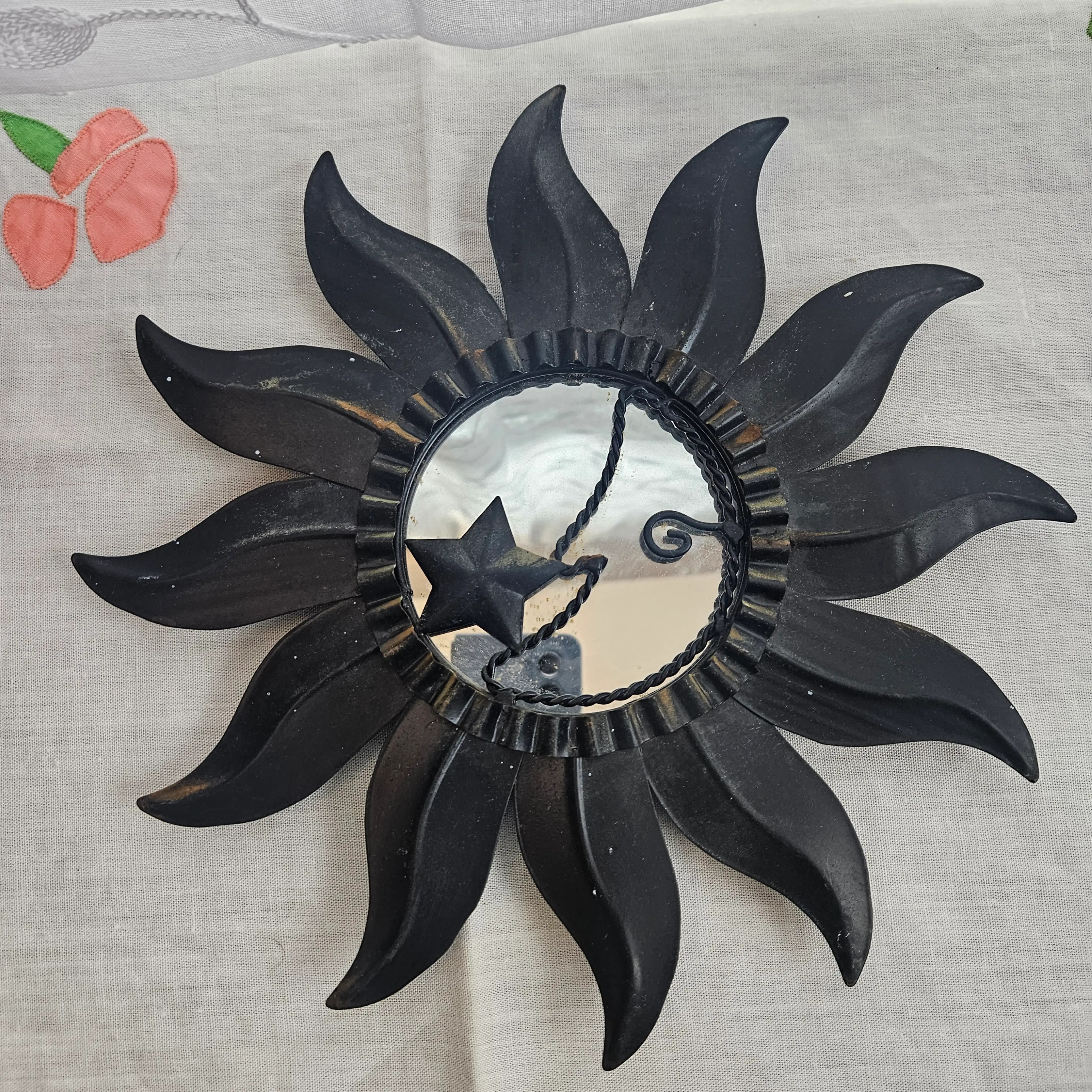 Image 1 of 6