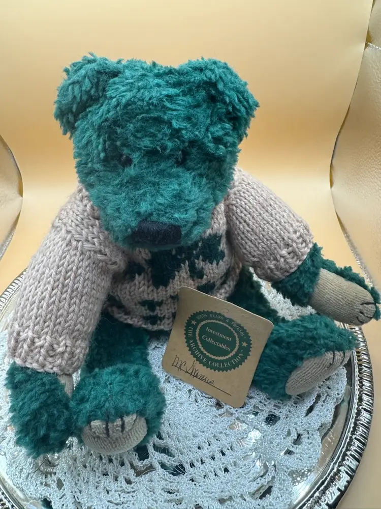 L02-Boyd’s Bear Shamrock