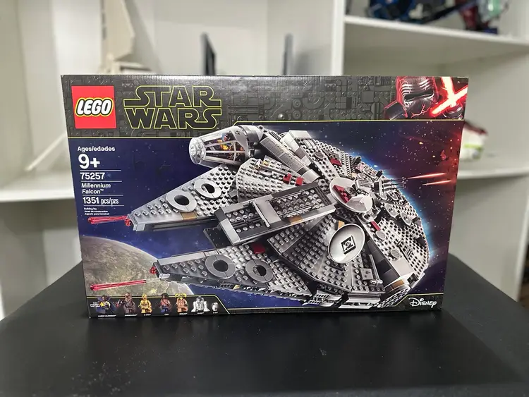 LEGO Star Wars Millennium Falcon, Brand New & Sealed, 75257