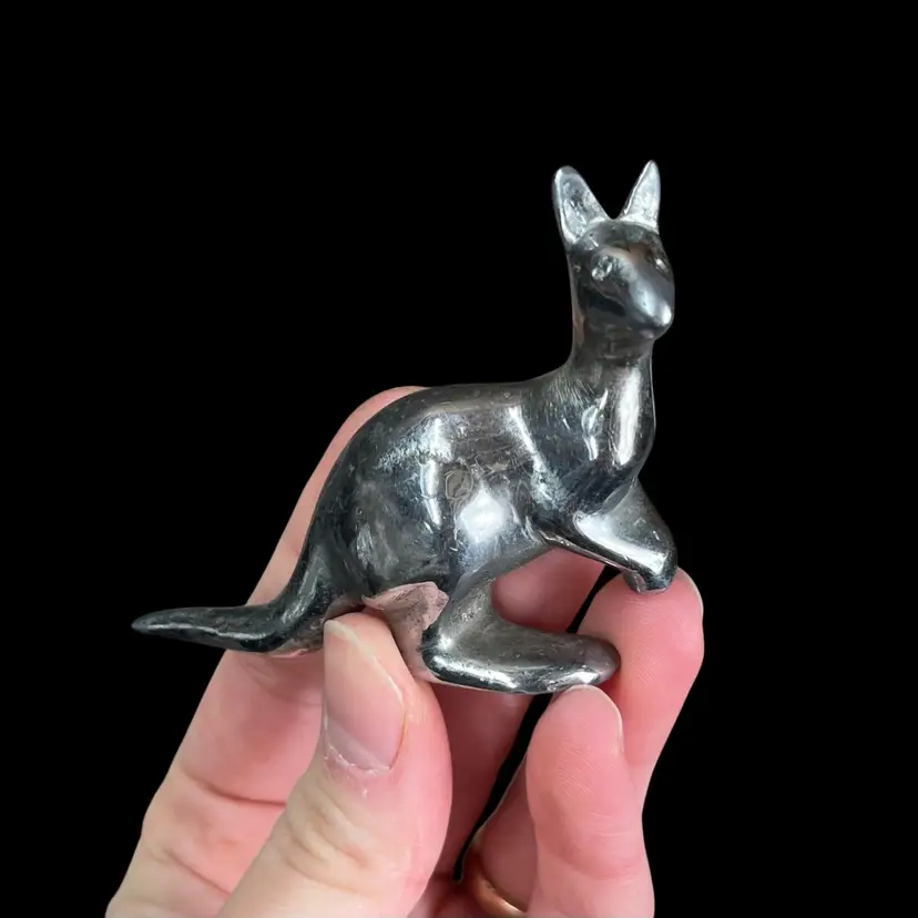Small Heavy Metal Silver Tone Kangaroo Figurine