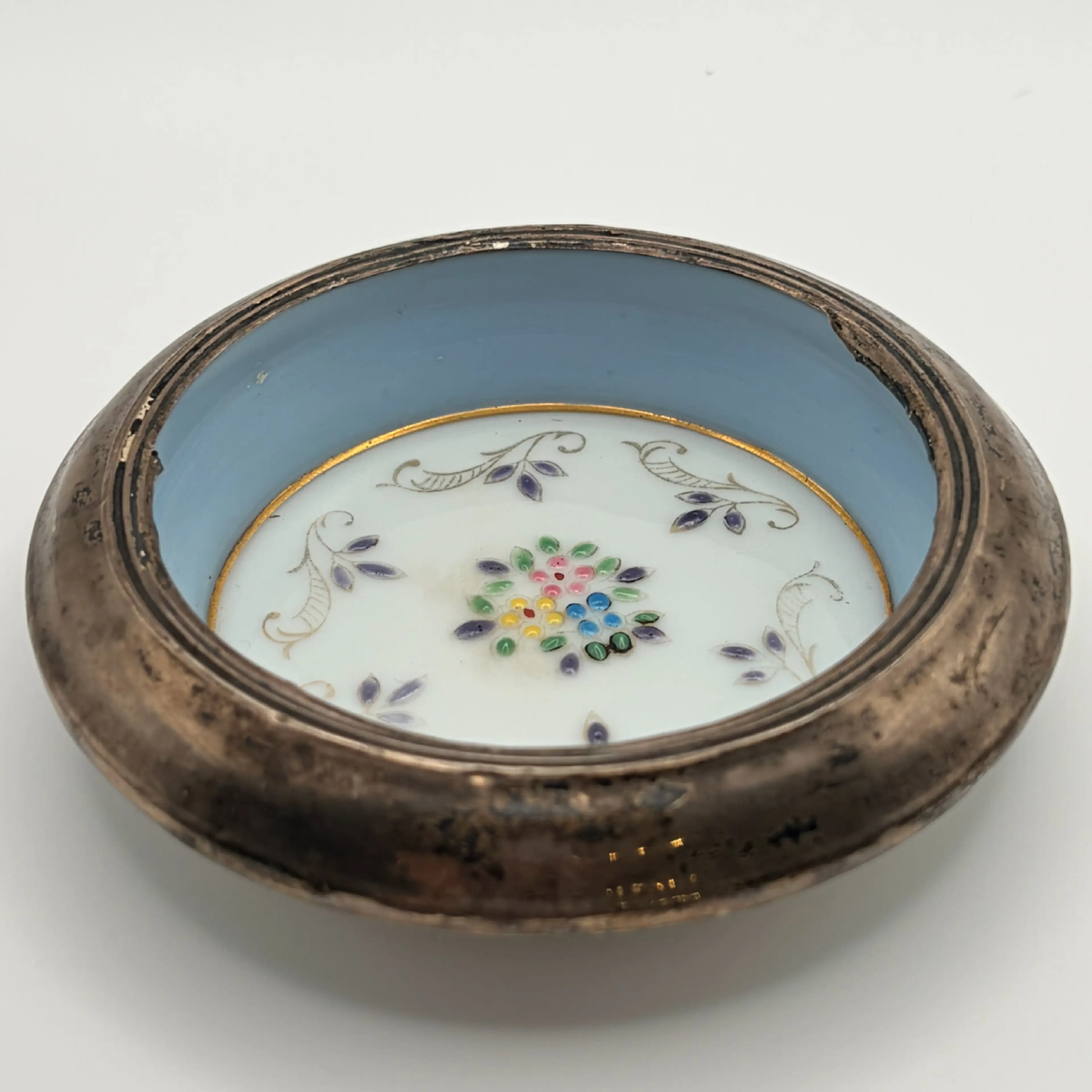 Image 1 of 5