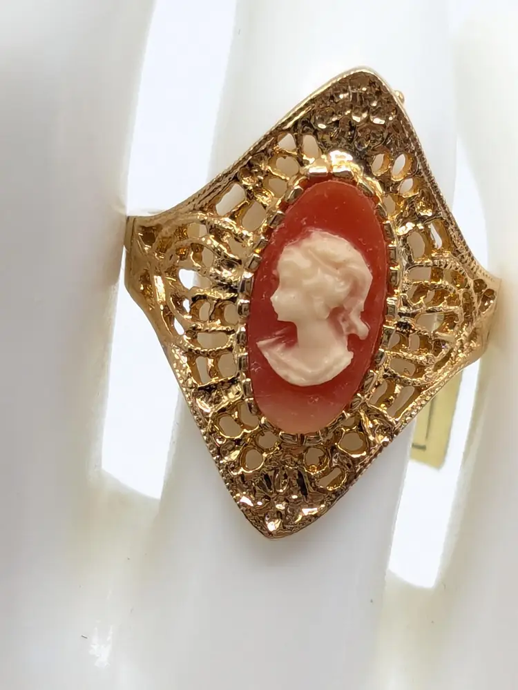 Vintage Cameo Ring with Filigree 18K Heavy Gold Electroplate Original Tag