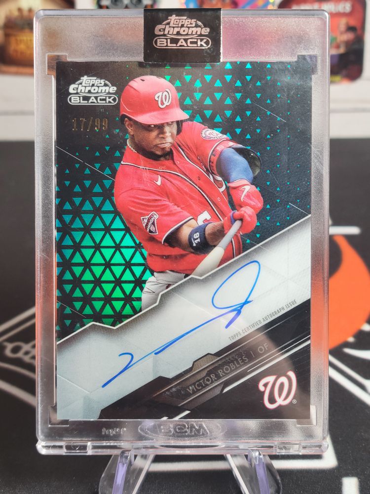 Victor Robles 2020 Topps Chrome Black CBA-VR Green Refractor Auto /99 Nationals