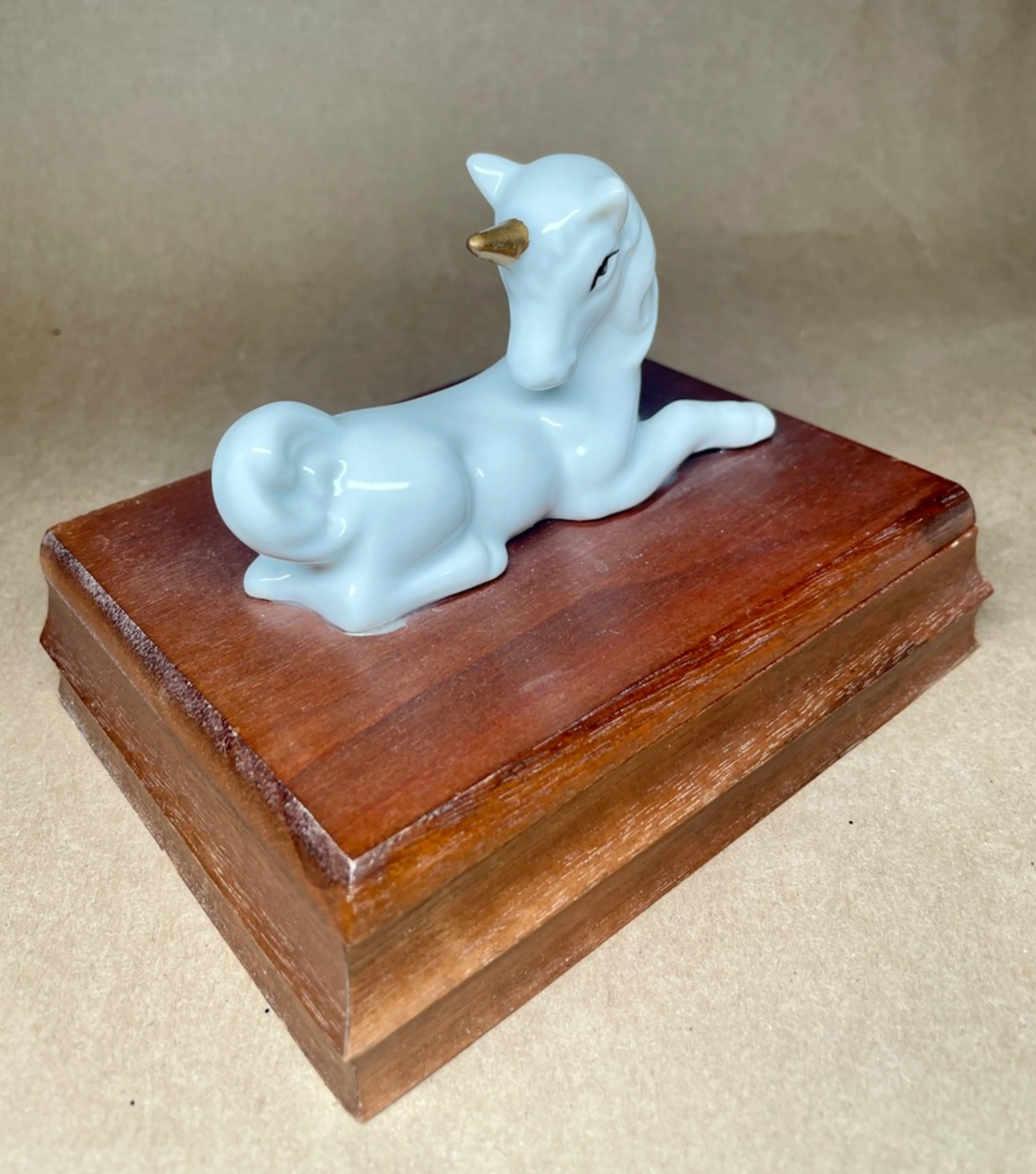 Image 3 of 11