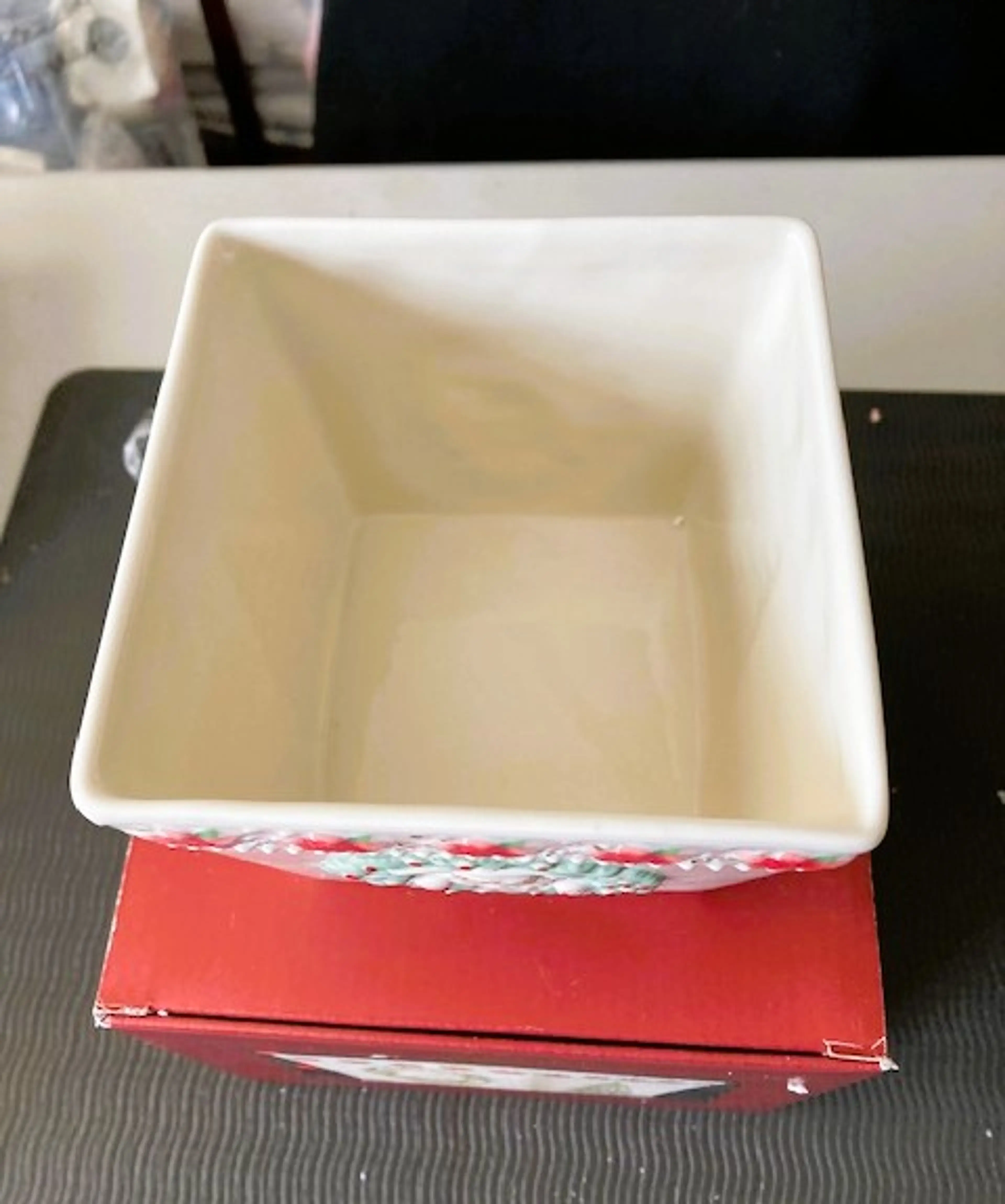 Image 2 of 9
