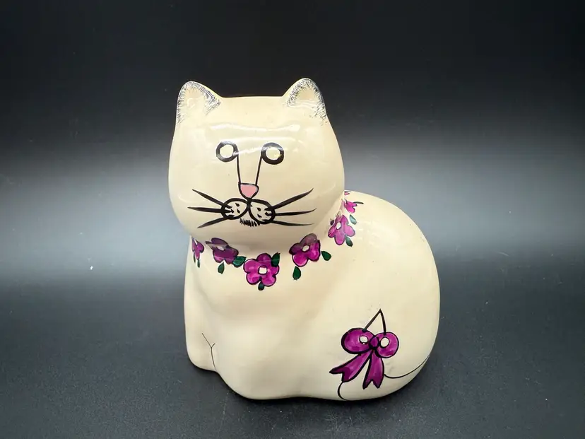 Enesco 1983 Ceramic White Cat Purple Flowers Ribbon By Susan Marie McChesney