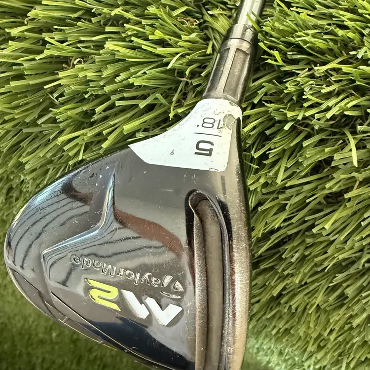 TaylorMade M2 LH 5 Wood With 18 Degrees Of Loft With Stock R-Flex Shaft