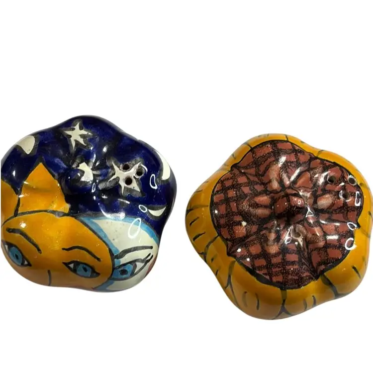Talavera Mexican Pottery Pumpkin Salt & Pepper Shakers 2.5”