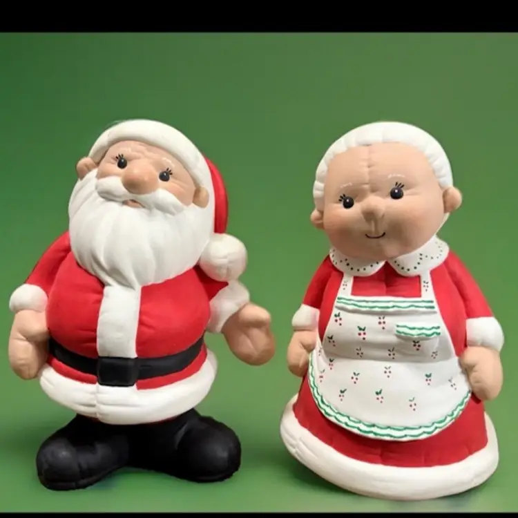 Vintage Mr. and Mrs. Santa Claus 1970's Ceramic Mold Figures Christmas Decor