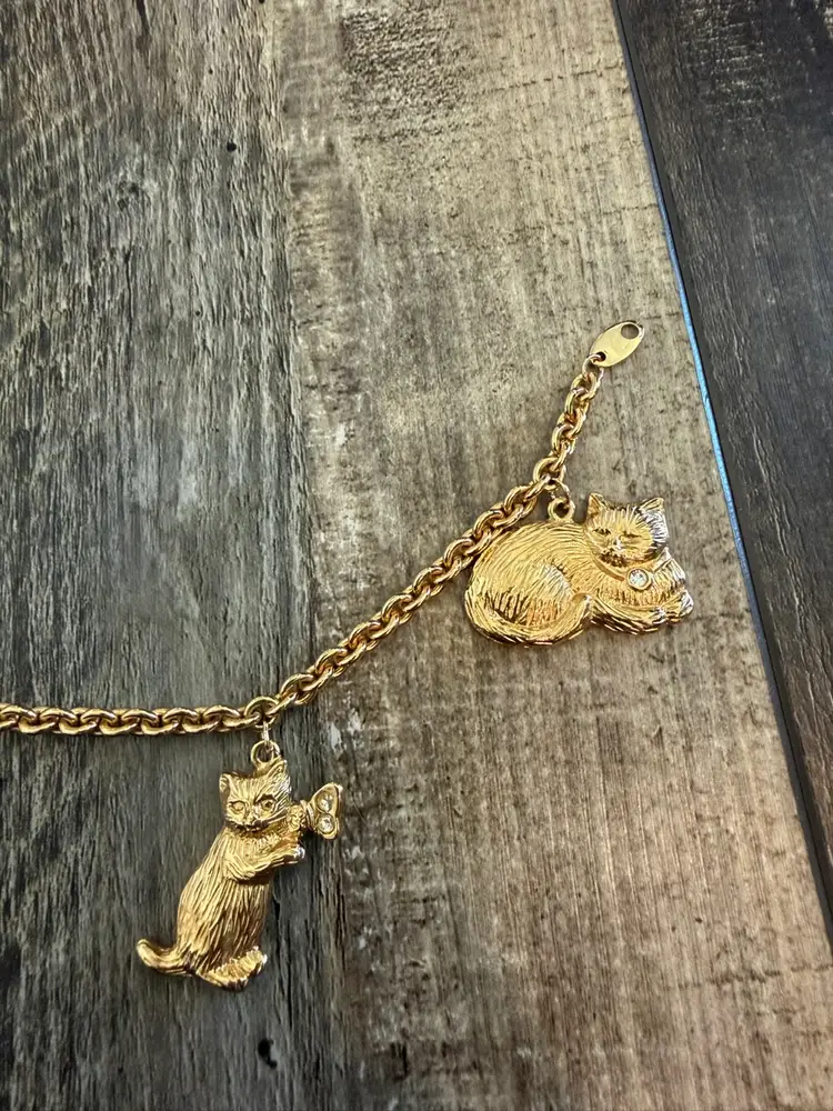 Vintage Avon Cat Bracelet 7.5”